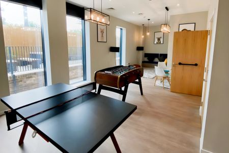 Gold Ensuite Mid to Upper Level - Photo 4