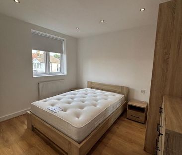1 bedroom house of multiple occupation to rent - Photo 6