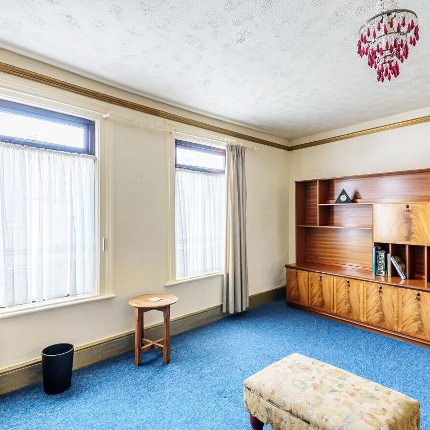 St. Thomas Street, Wells, Somerset, BA5 - Photo 1