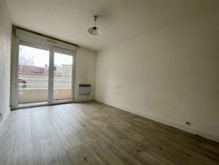 Location Appartement 1 pièce 21m² AUBIERE 63170 - Photo 3