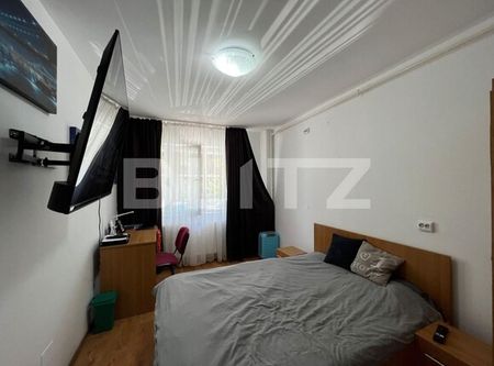 Apartament 3 camere, 91mp, decomandat, parcare, zona strazii Edgar Quinet - Photo 2