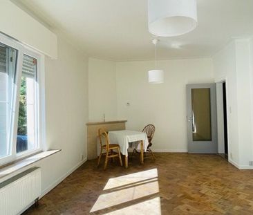 Gelijkvloers appartement met 2 slaapkamers en stadstuintje. - Photo 3