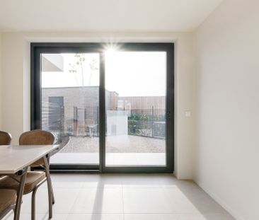 Gelijkvloers BEN-appartement in Oosteeklo - Photo 1