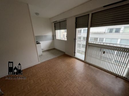 A LOUER - Quartier Avaricum - Studio de 25.28m² - Photo 2