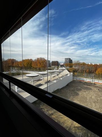 Location Appartement 2 pièces 45m² ST DENIS 93200 - Photo 5