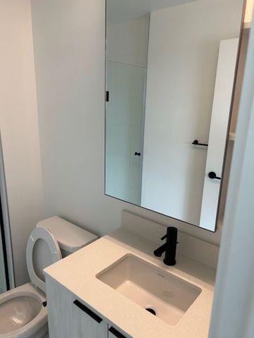 For Lease - 2495 eglinton Avenue Unit# 2310, Mississauga, Ontario - Photo 4