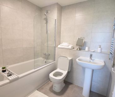 2 bedroom apartment to rent - Photo 4