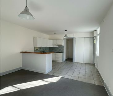 Location Appartement 2 pièces 41m² ROANNE 42300 - Photo 6