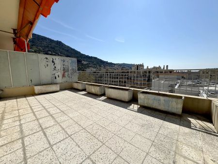 Location Appartement 2 pièces 43m² NICE 06300 - Photo 4