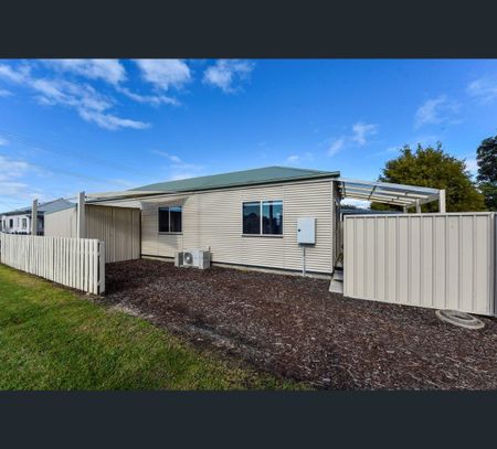 6A Henty Street, Mount Gambier, SA 5290 - Photo 3