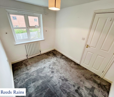 3 bedroom semi-detached house to rent - Photo 5