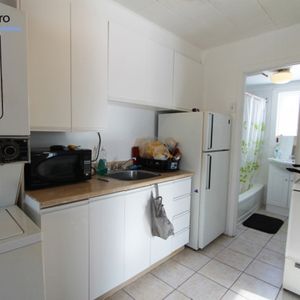 Appartement 3.5 (1 Ch, 1 Sdb) - Photo 3