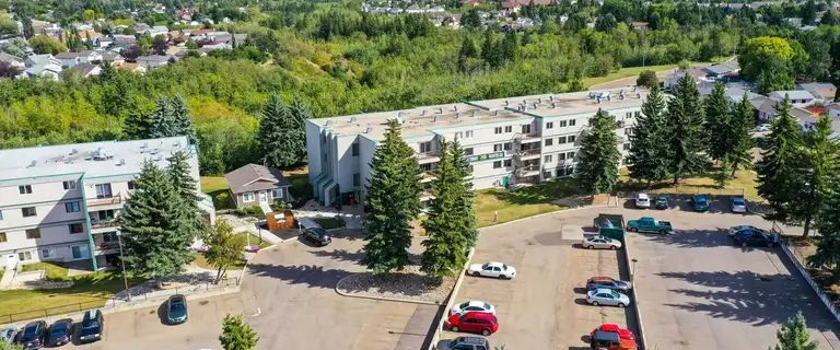 Harrow Court | 140 Harrow Circle NW, Edmonton - Photo 1