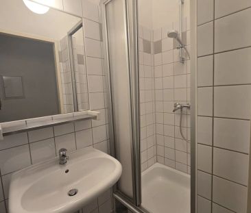 HOFSEITIGE, 2 Zimmer Stilaltbauwohnung - Nähe U1 - Photo 5