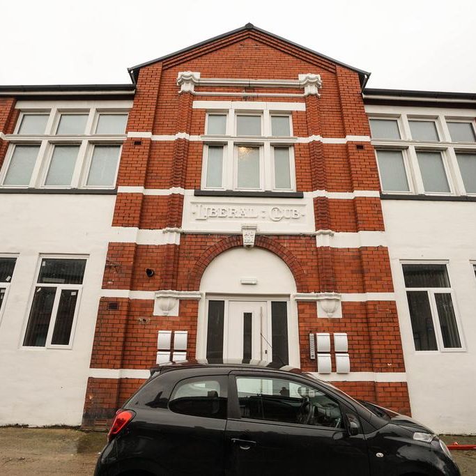 2 bedroom apartment to rent - Photo 1