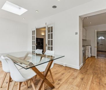 3 bedroom terraced house to rent - Photo 6