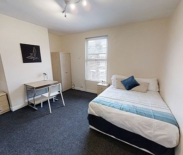 Recently Renovated Four Bed Student Property - Photo 2