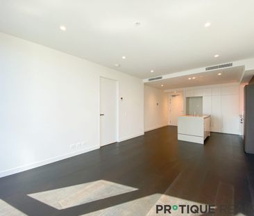 Luxury 2-Bedroom 2-Bathroom ResidenceI Unfurnished - Photo 1