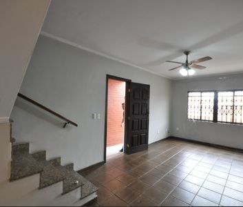 Casa para alugar com 150m², 3 quartos e 3 vagas - Photo 1