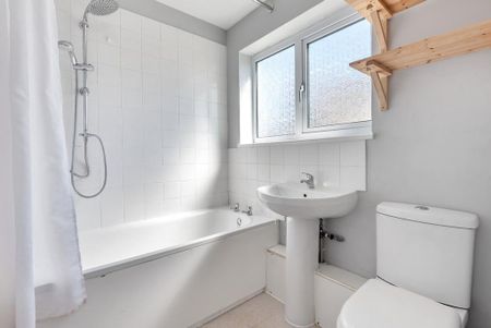 2 bedroom bungalow to rent - Photo 4