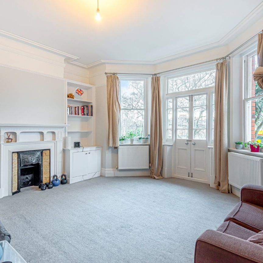 Stamford Brook Avenue, London, W6 - Photo 1