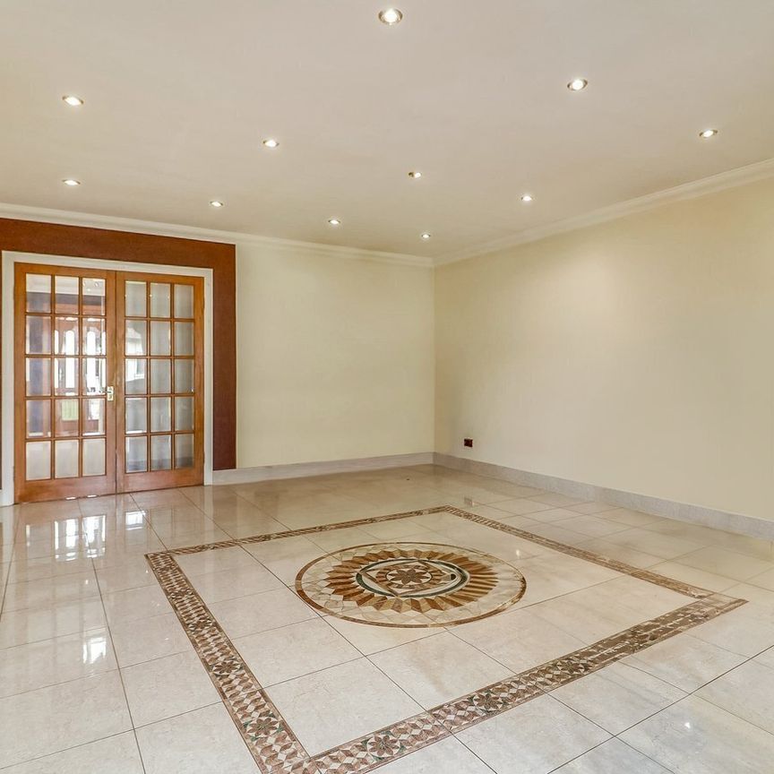 Kingshill Drive, Harrow, HA3 - Photo 1