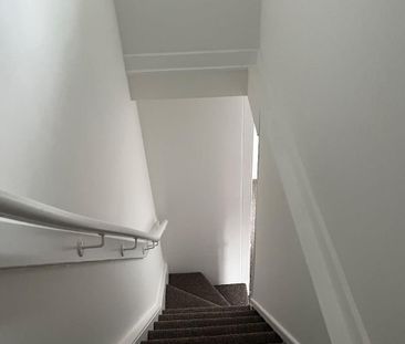 4 Bed Terraced House, Aviary Road, LS12 - Photo 3