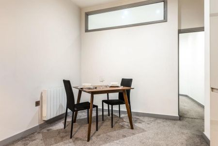 1 bedroom serviced apartment to rent - Photo 2