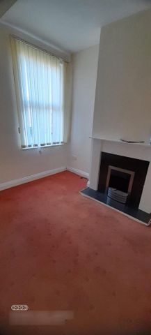 1 bedroom terraced house to rent - Photo 4