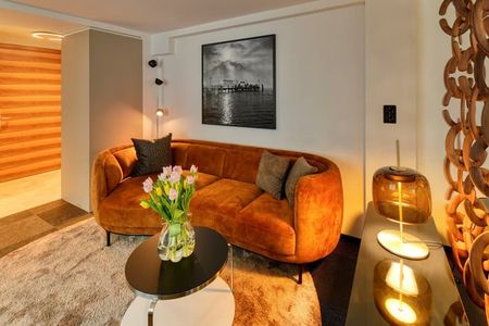 "Exklusives möbliertes Apartment in der Villa Felsenau in Hergiswil am See" - Foto 2