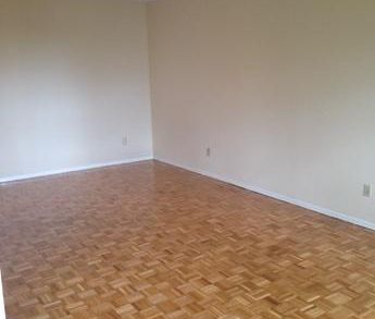 Jean-Rottot| Appartement 4 1/2 | in Laval near the Centre de la nature - Photo 4