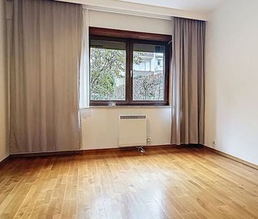Appartement te huur in Elsene voor € 2.100 met 3 slaapkamers - Photo 4