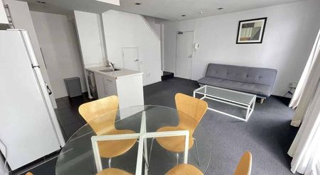 Central Auckland 2BR Furnished Gem - Photo 2