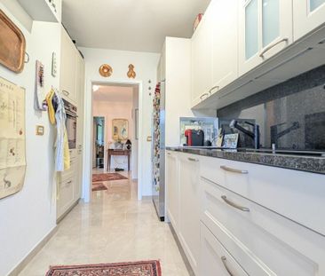 Appartamento di prestigio con piscina condominiale e panorama mozza... - Foto 4