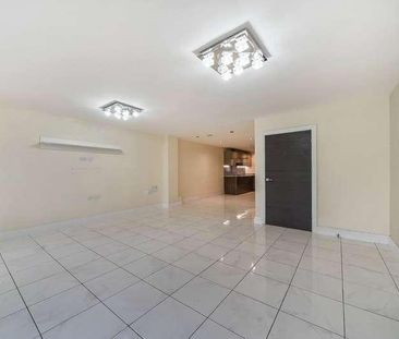 Elmore Close, Harrow, Middlesex, HA3 - Photo 1