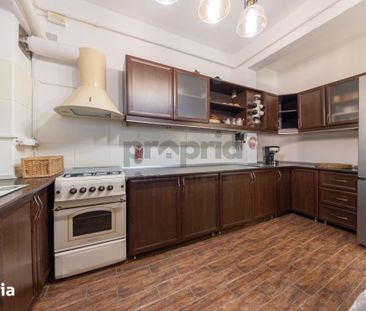 Casa de inchiriat | Str. Tudor Vladimirescu | Zona cu acces facil - Photo 4