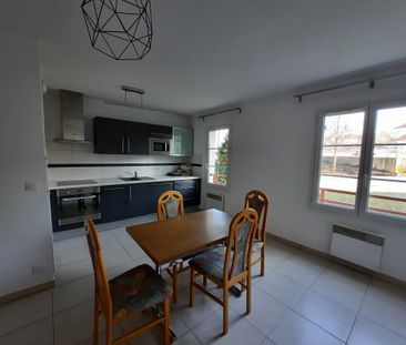 Location Appartement 2 pièces 43m² VALLEIRY 74520 - Photo 4