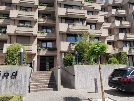 Ruim éénslaapkamer-appartement te huur in Ieper met terras - Photo 3