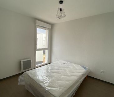 Location Appartement 1 pièce Meublé 36m² LA ROCHELLE 17000 - Photo 2