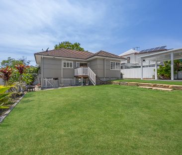 106 Woodend Rd, Woodend QLD 4305 - House For Rent | Domain - Photo 5