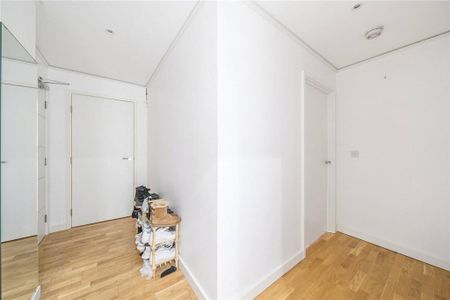 1 bedroom penthouse to rent - Photo 3