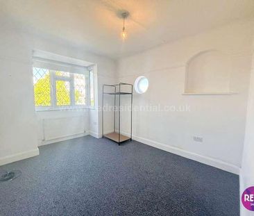 Canewdon Road, Westcliff On Sea, SS0 - Photo 1