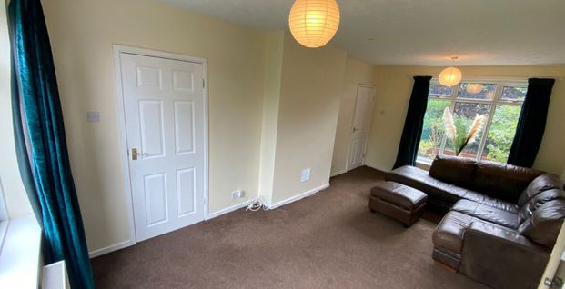 Silk Mill Drive, Tinshill, Leeds, LS16 6DX - Photo 1