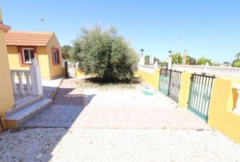 Adosado en la Regia . Temporada larga.