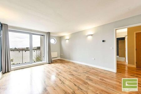 Tideham House, Merbury Close, West Thamesmead, SE28 - Photo 2