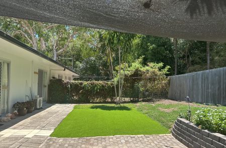 1/38 Bourke Street, 4740, Blacks Beach - Photo 5