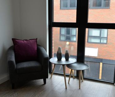 Studio to rent - Photo 1