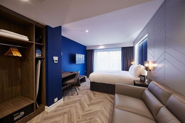 Studio to rent - Photo 1