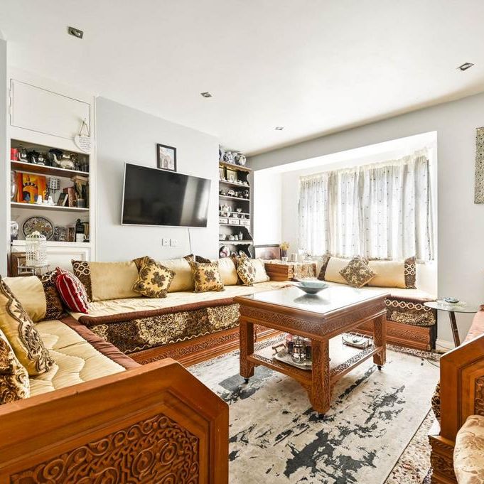 2 bedroom flat to rent - Photo 1