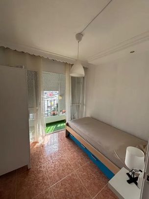 Calle Hebrón, Sevilla, Andalusia 41007 - Photo 1